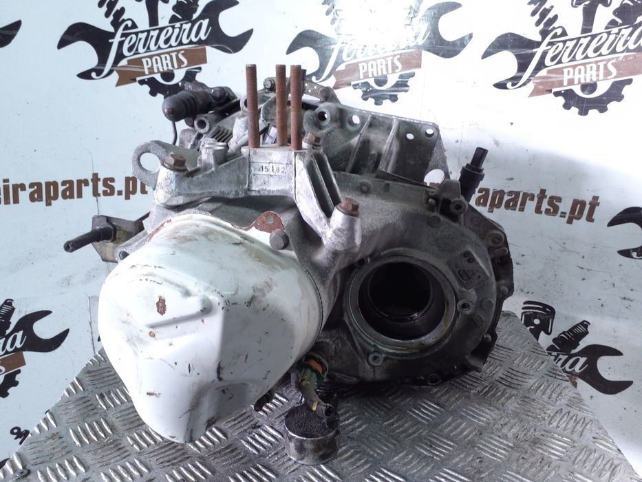 CAIXA DE VELOCIDADES MITSUBISHI CARISMA 1.9 TD REF: JC5225