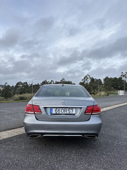 MERCEDES E300H - 214€ Mês - NOVO