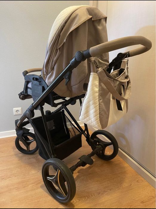 Bebetto Flavio carrinho de bebé