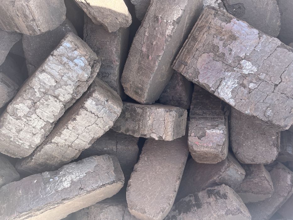 Brykiet torfowy  zamiennik wegla