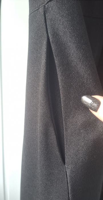 Черное женское, нарядное платье.