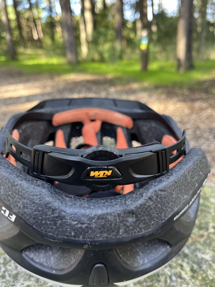 Capacete bicicleta KTM