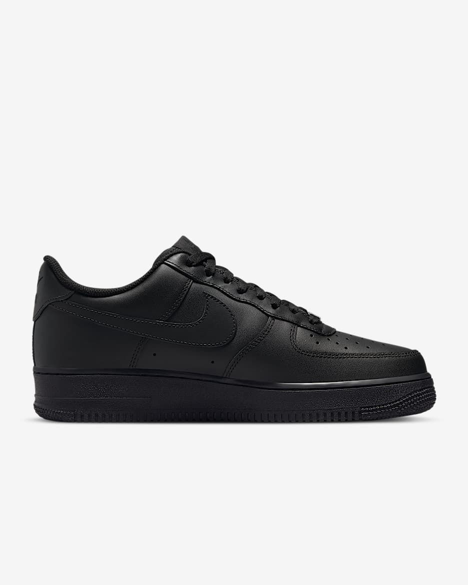 Air force pretas NOVAS ( tamanho 42,5)