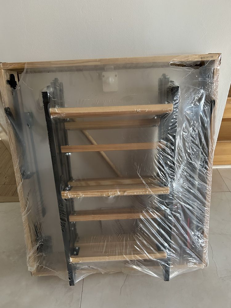Właz na strych schody strychowe Mac Allister Castorama 70x80cm