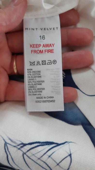 Mint Velvet sukienka koktajlowa, wejściowa rozmiar 44