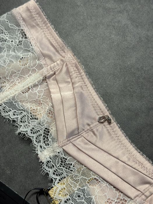 Жіночий пояс для панчіх,пояс мереживний