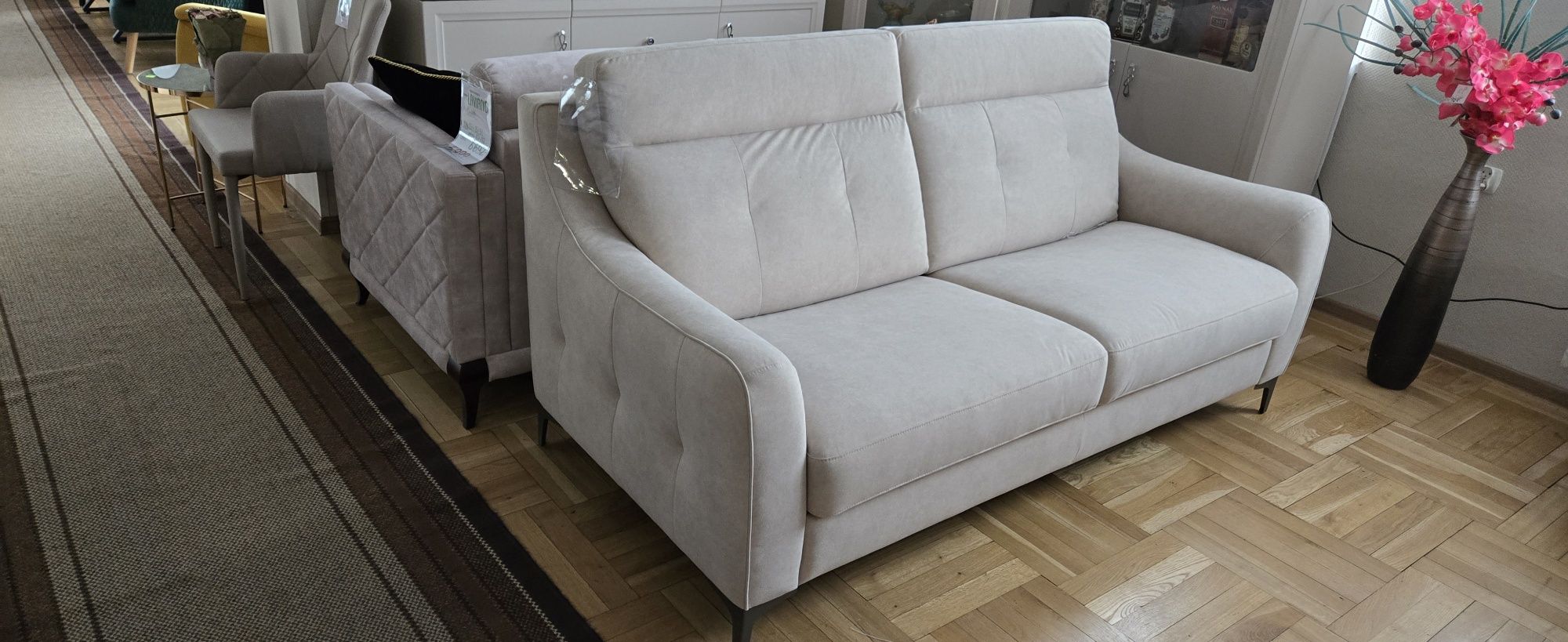Sofa ze spaniem na materacu stelaż włoski CAMOMILLA Vero