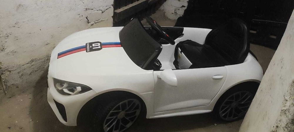 Samochód elektryczny BMW dla dzieci z pilotem