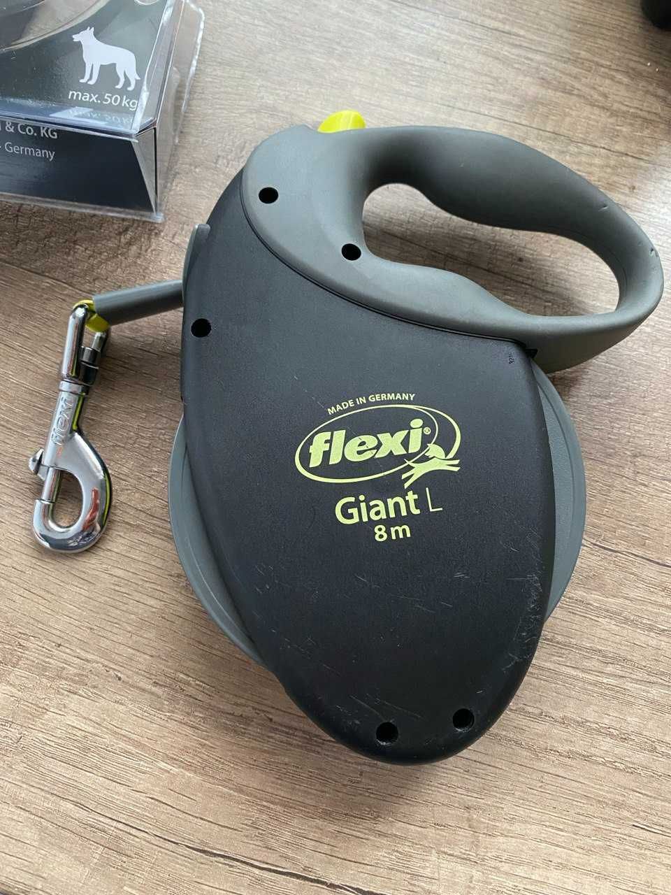 Flexi Giant Neon L — повідець-рулетка для собак до 50 кг, стрічка 8м.