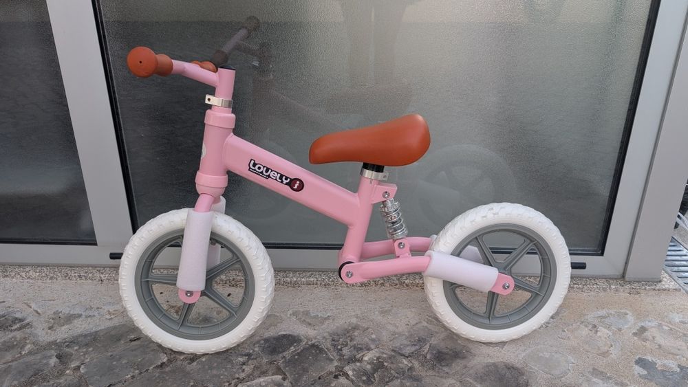 Bicicleta de equilíbrio para crianças