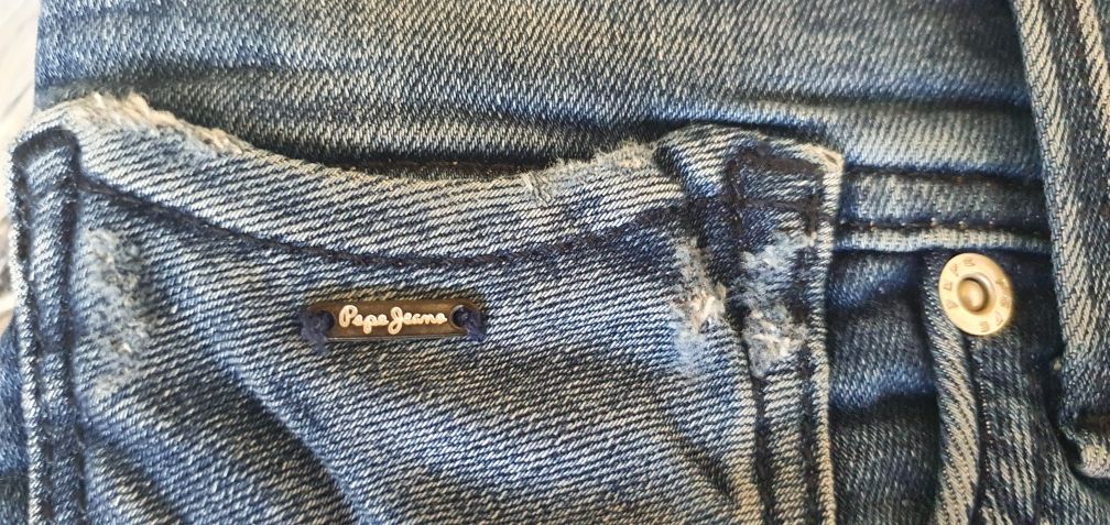 Jeansy Pepe Jeans.Rozmiar 28.Styl boyfriend.