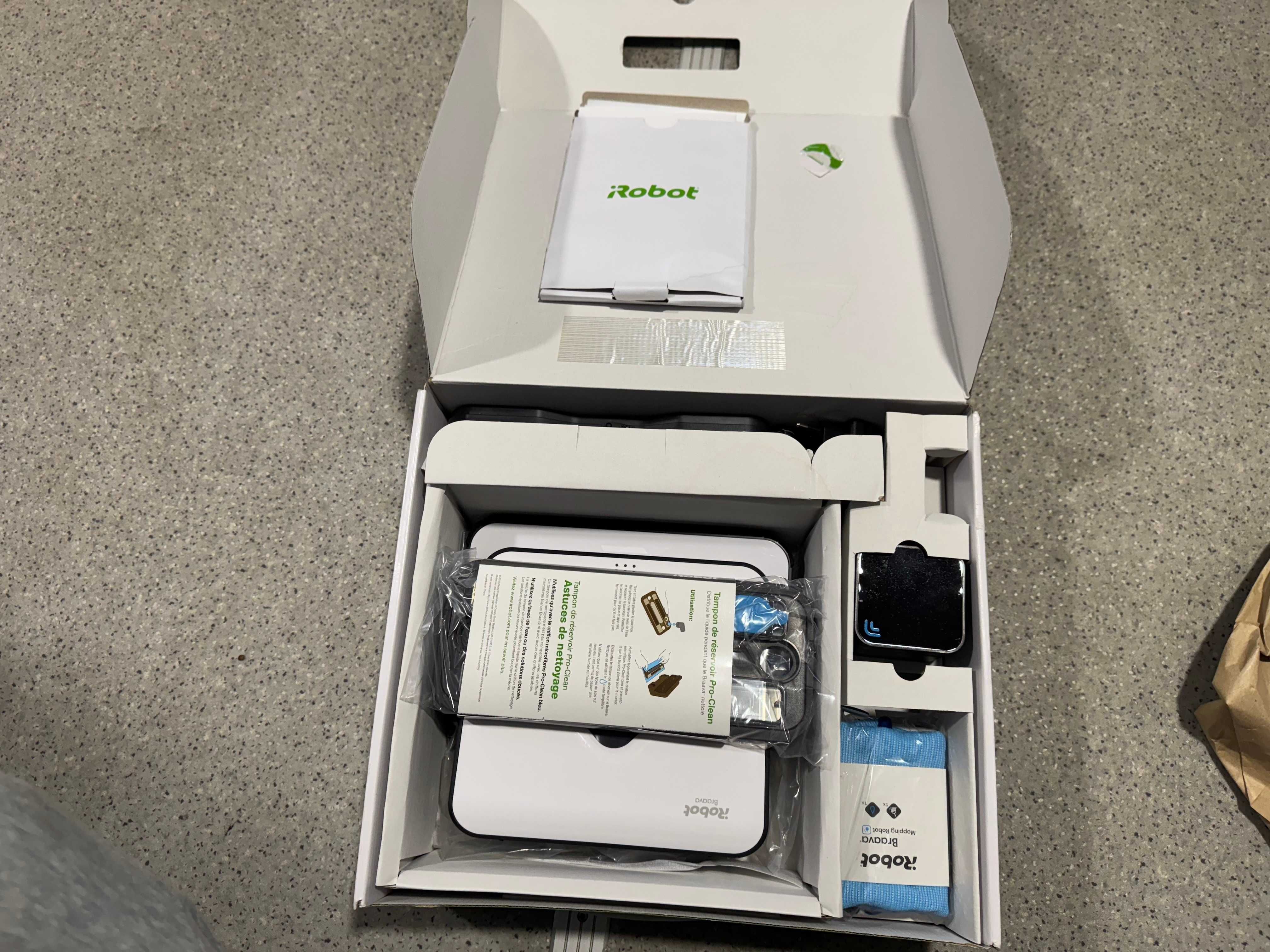 Robot mopujący IROBOT BRAAVA 390T
