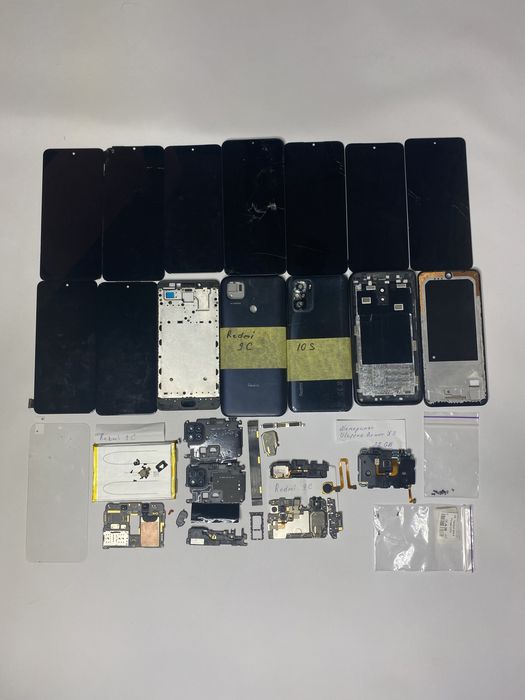 Лот телефонних запчастин | Лот запчастин до смартфонів смартфонних