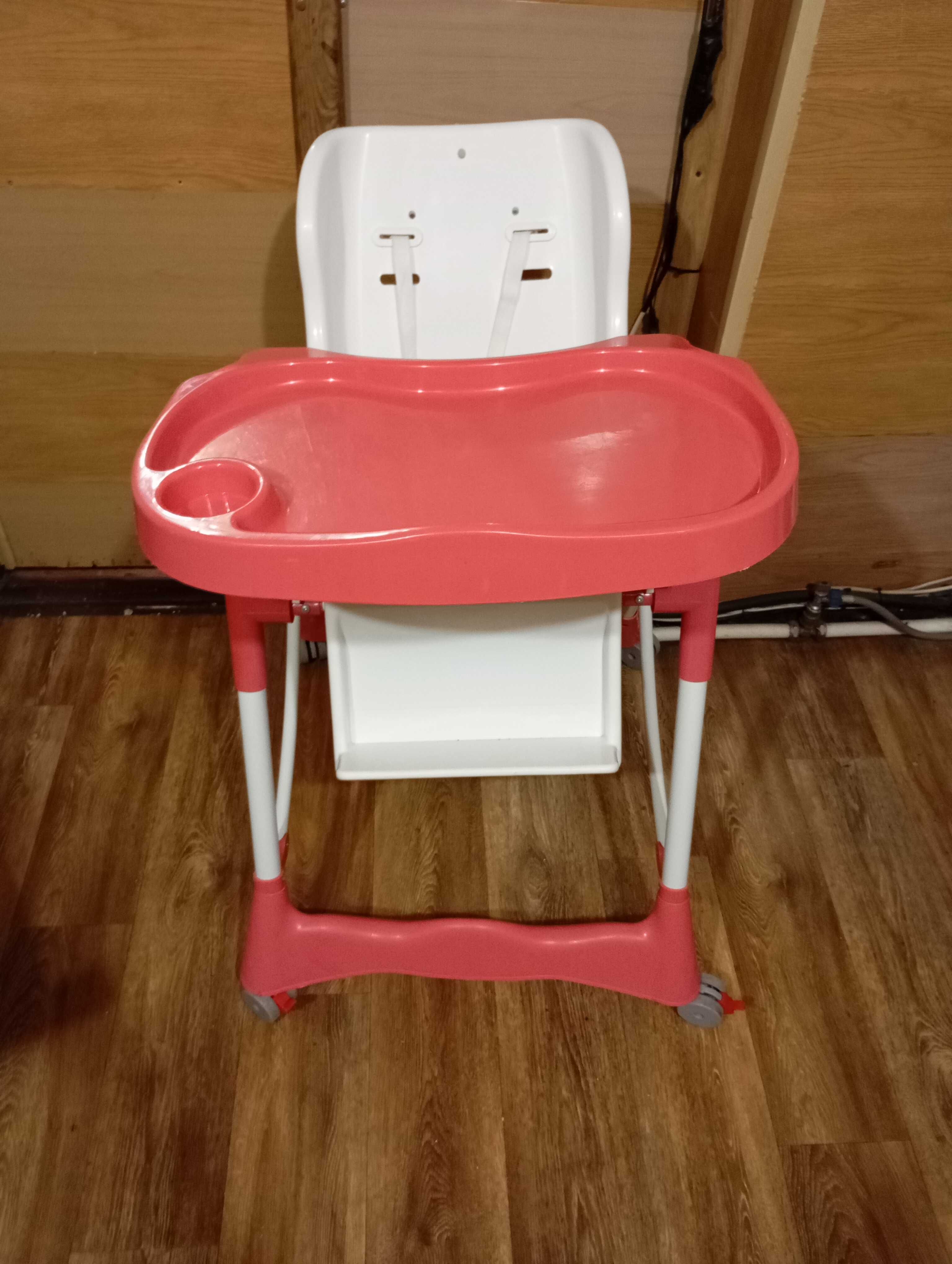 Стульчик для кормления Chicco Polly