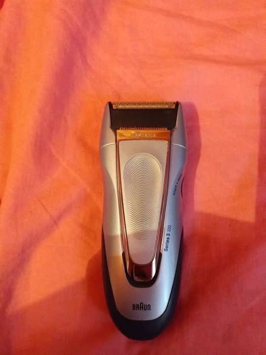BRAUN series 3 330