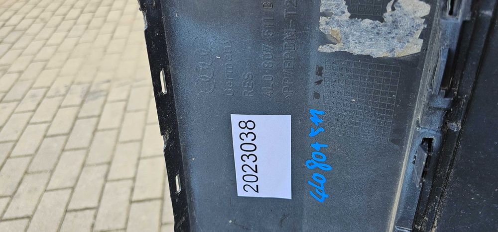 zderzak tylni tylny AUDI Q7 I 4L PDC