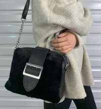 Модная сумочка-клатч с мехом
