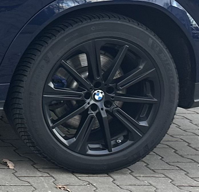 Koła zimowe BMW X5 G05 X6 G06 748M