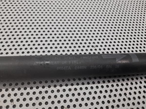 Amortecedor da mala TOYOTA Prius Hatchback (_W2_)