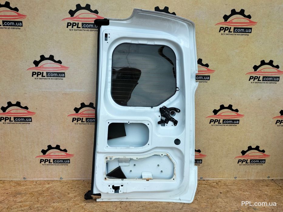 Ford Transit Connect II Mk2 2013-2021 Задняя левая дверь