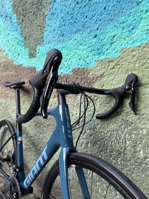 Карбоновий ендюренс/шосейник Giant Defy Advanced 2