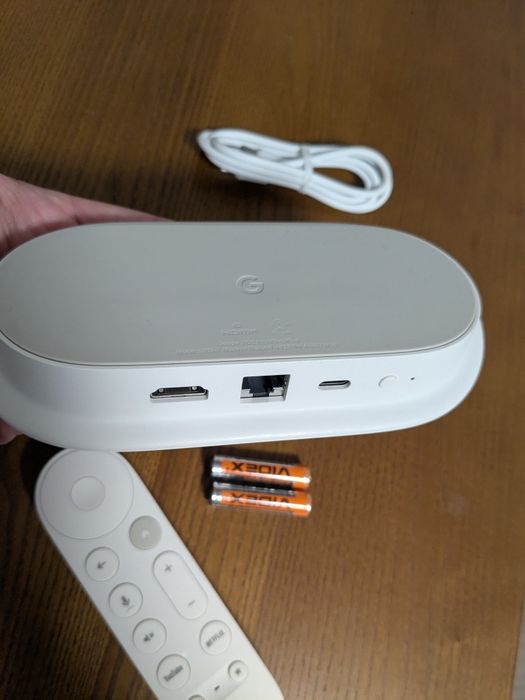 Смарт приставка Google streamer 4k