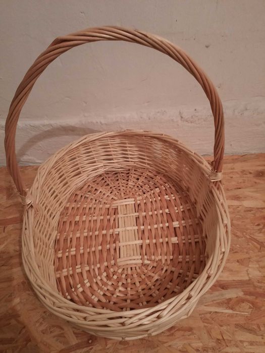 Kosze wiklinowe , ozdobne,prezentowe