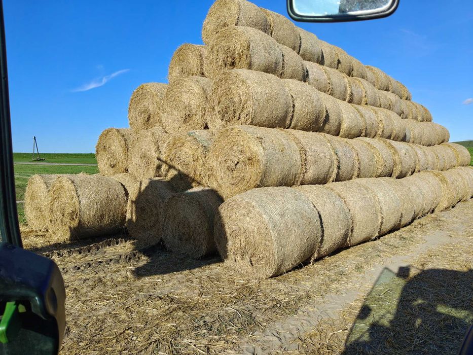 Słoma baloty 150x120