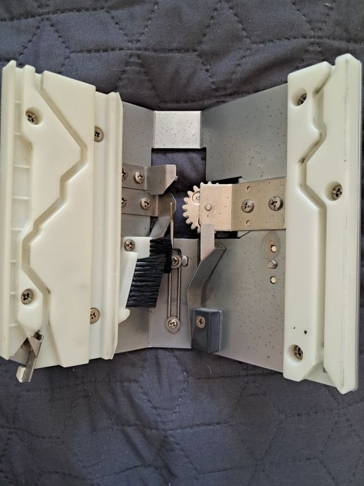 Трансферна каретка Brother ka-8300