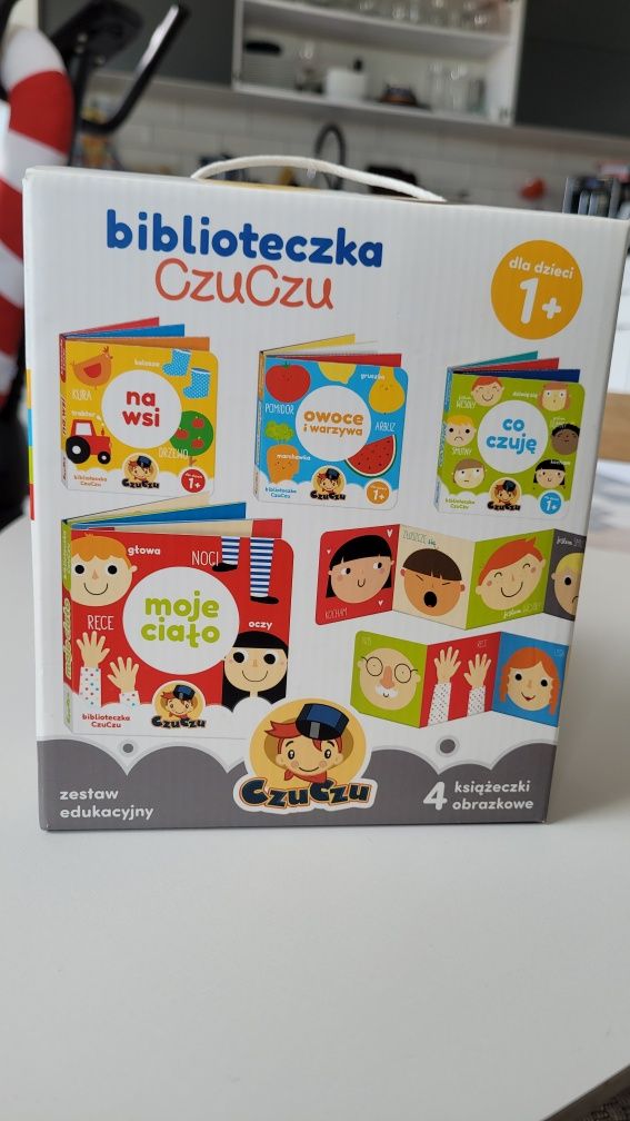 Biblioteczka czuczu 1+ / zestaw książeczek