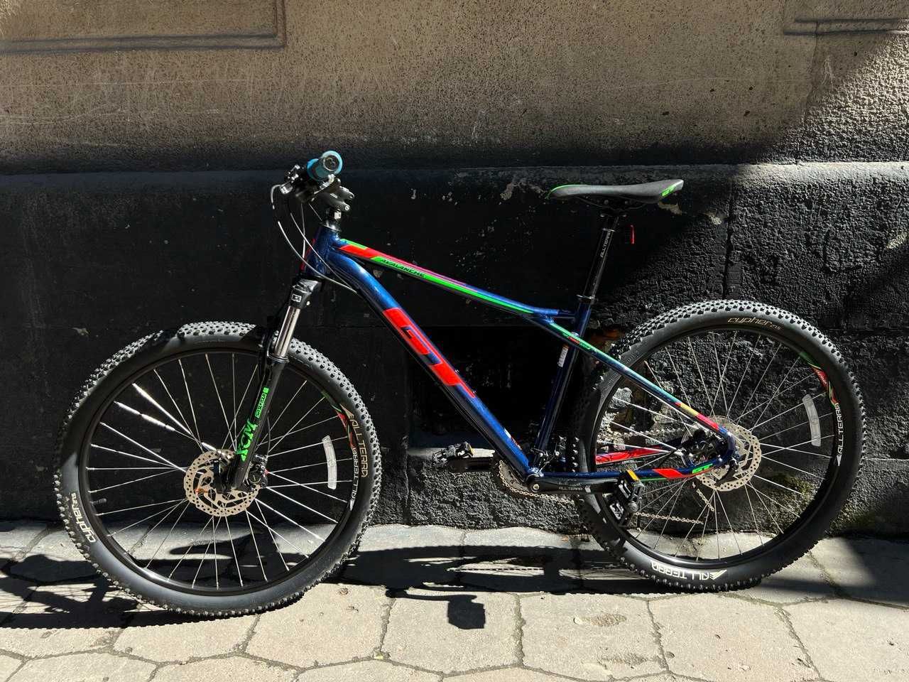 Велосипед GT Avalanch Comp 27.5 navy blue, розмір M, гарний стан