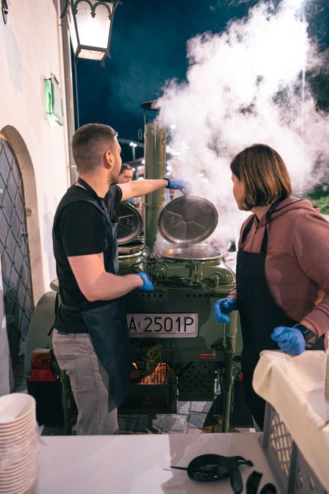 Catering - kuchnia polowa, obsługa wydarzeń, grochówka, grill, piwo