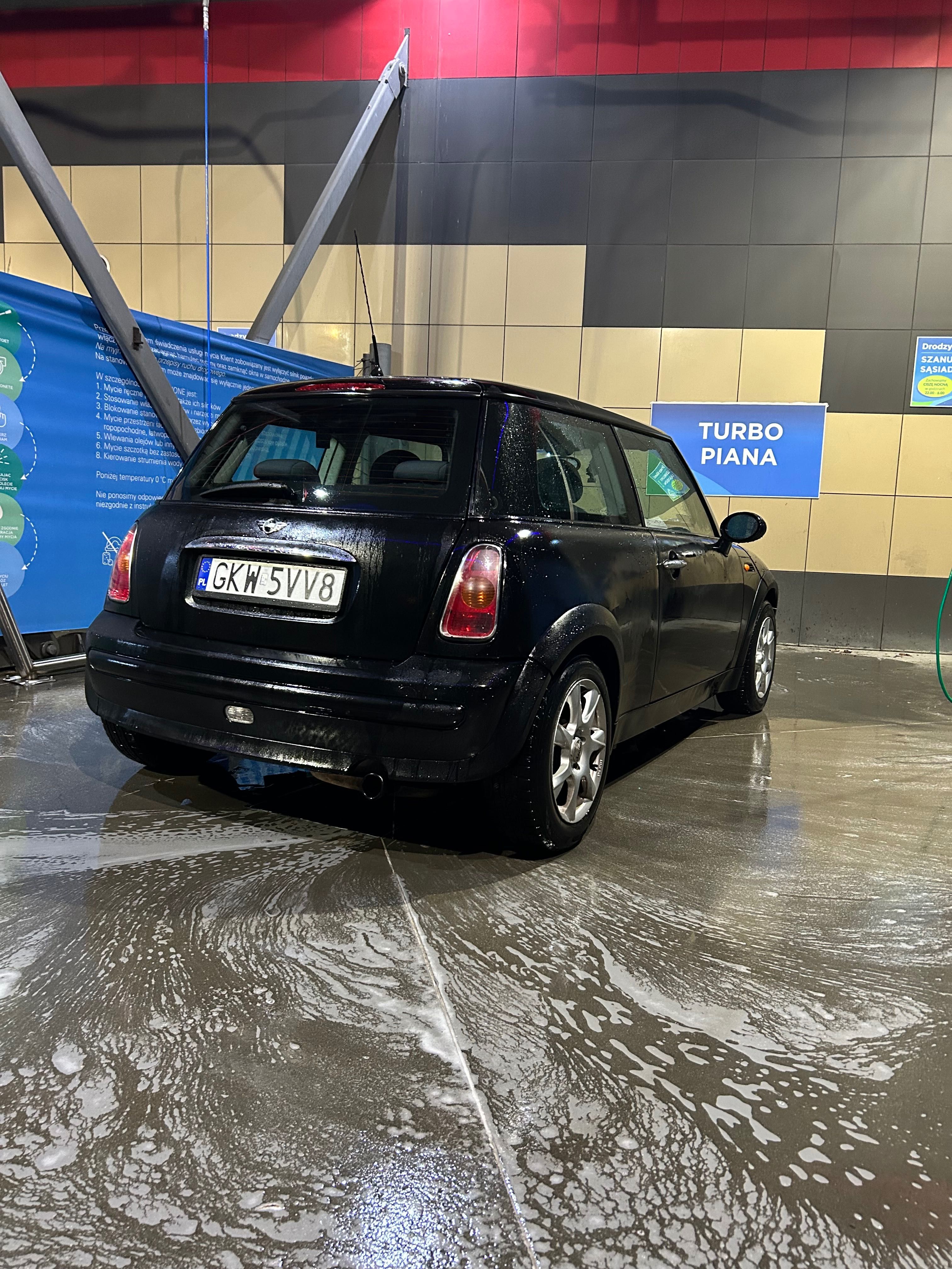 Mini ONE r50 1.6b 90km