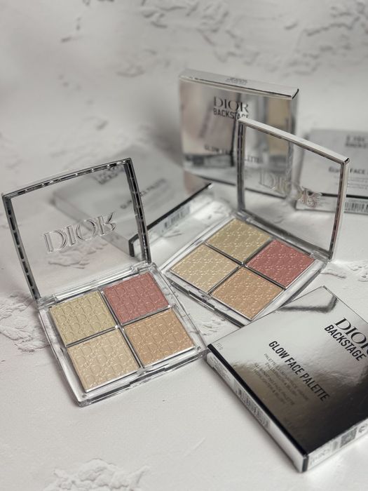 Палєтка хайлайтер палетка Dior 004