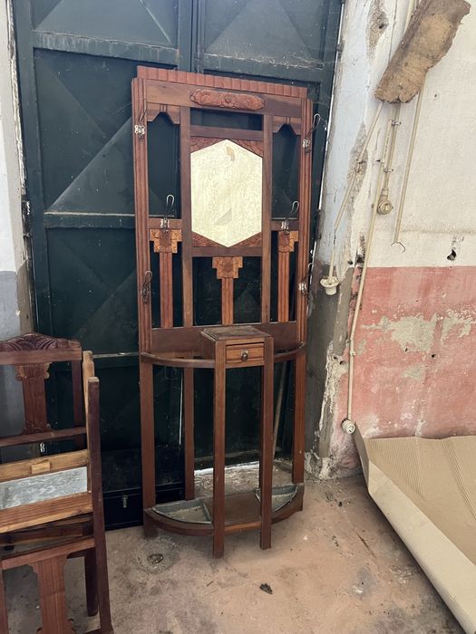 Chapeleiro, bengaleiro