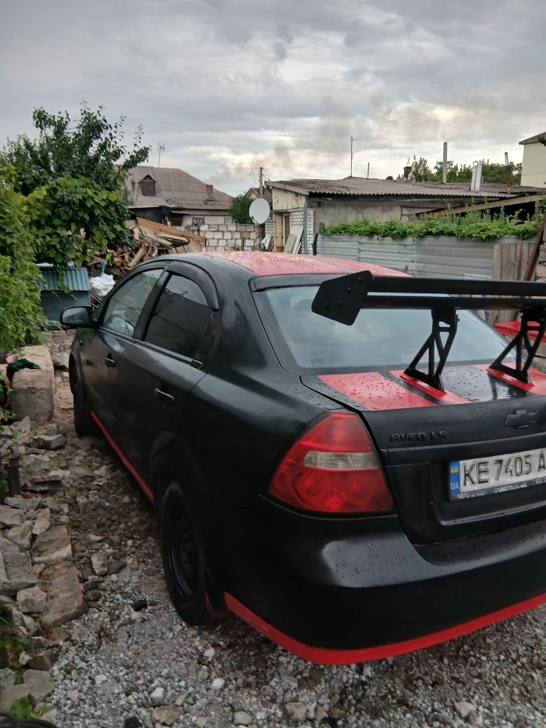 Продам или обміняю шевроле авео на ланос с вашій доплатой