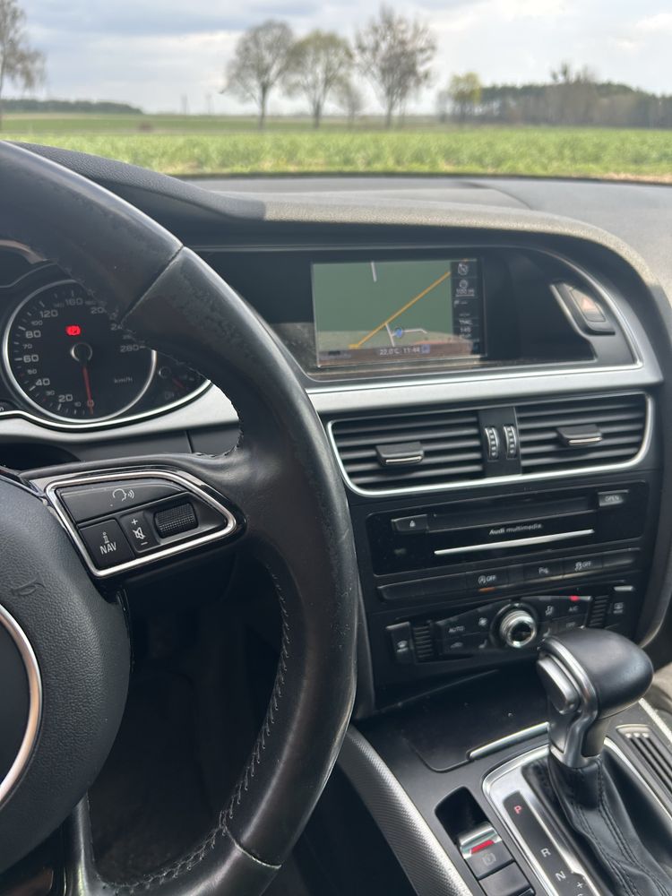 AUDI A4 B8 2015r 2.0 tdi 150km