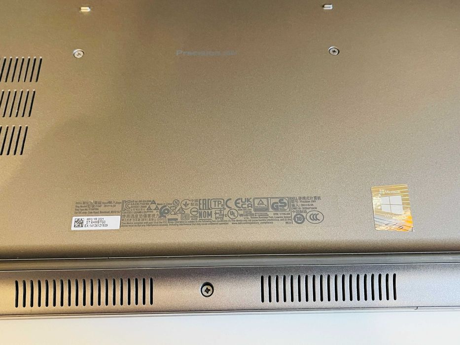 Laptop Dell Precision 3561 15,6" Intel i7 32GB/512GB + stacja dokująca