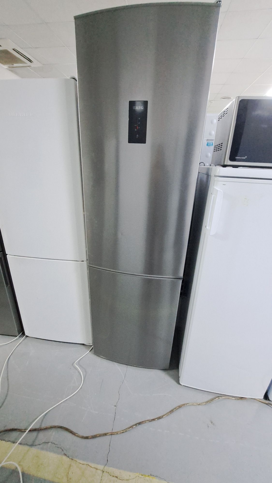 Двохметровий холодильник AEG kgn76 Нержавійка Nofrost Швеція Гарантія