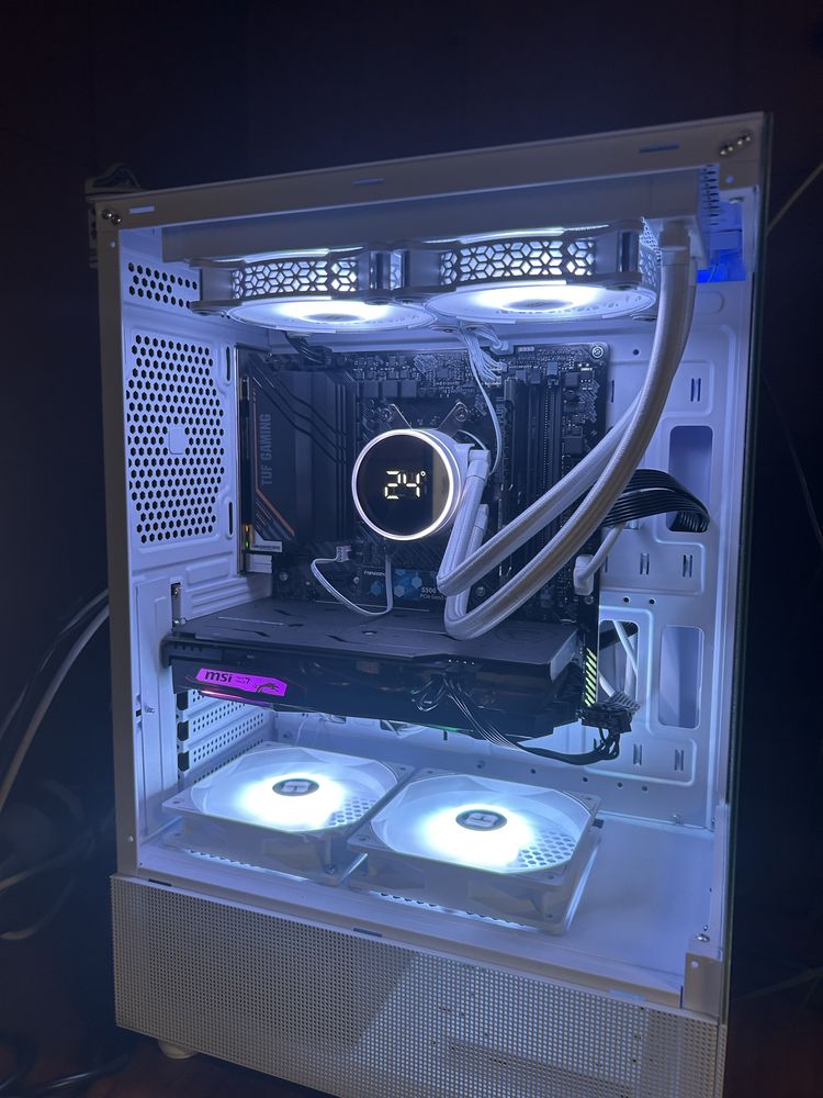 Torre gaming Rgb
