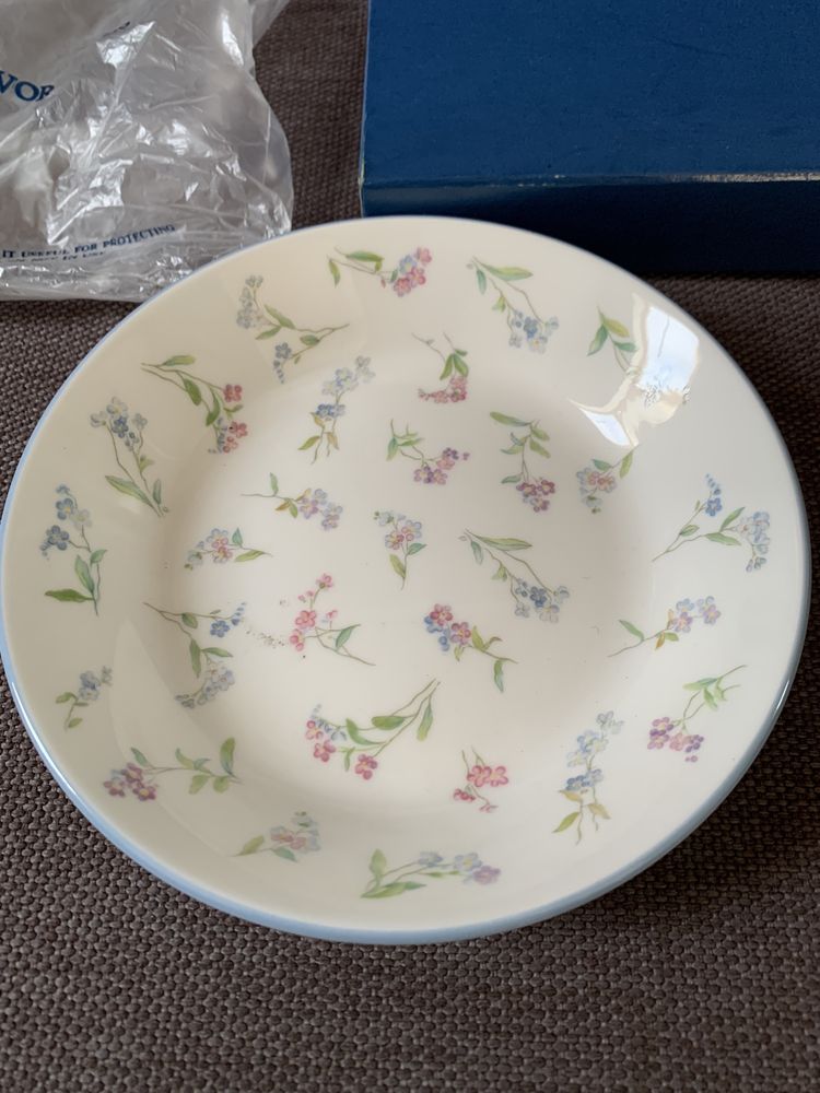 Тарелка Royal Worcester