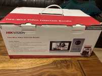 Videodomofon Hikvision DS-KIS703P