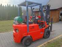 Wózek widłowy Nissan 1.5t benzyna gaz 2003r przesuw 12tys mth