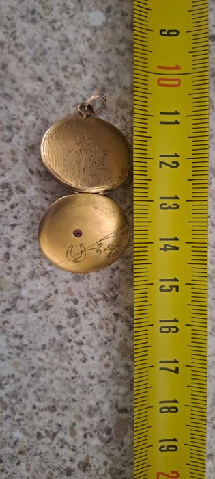 Sekretnik , wisiorek