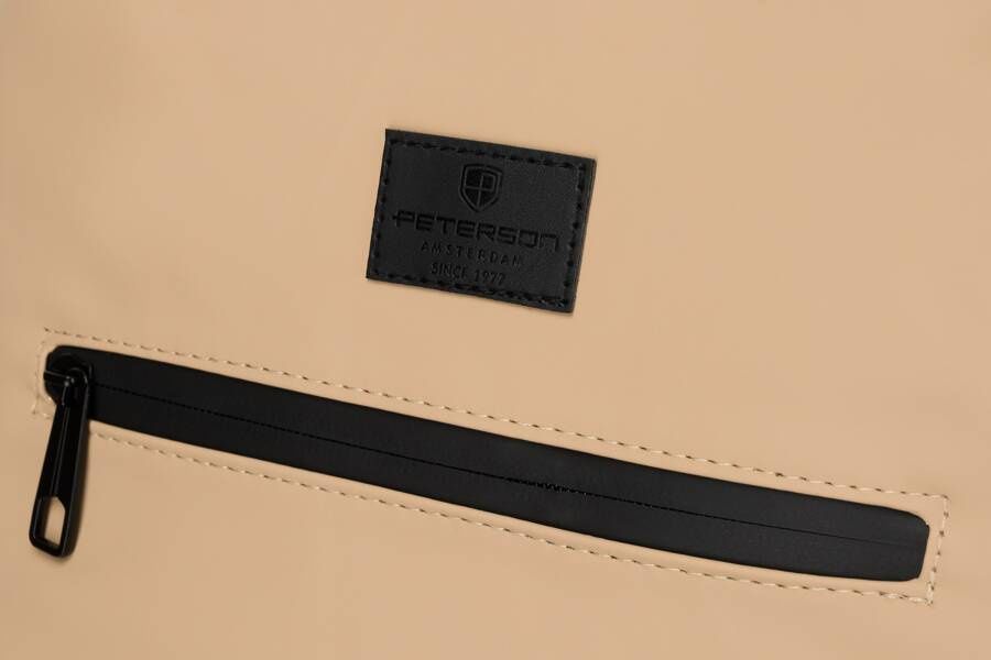 plecak miejski roll-top z zewnętrzną kieszenią na suwak - peterson