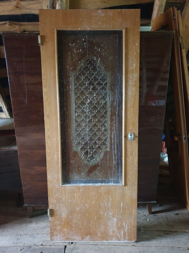 Двери деревянные межкомнатные распашные