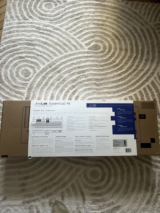 Продам MIDI Arturia Keylab Essential 49 White у майже новому стані