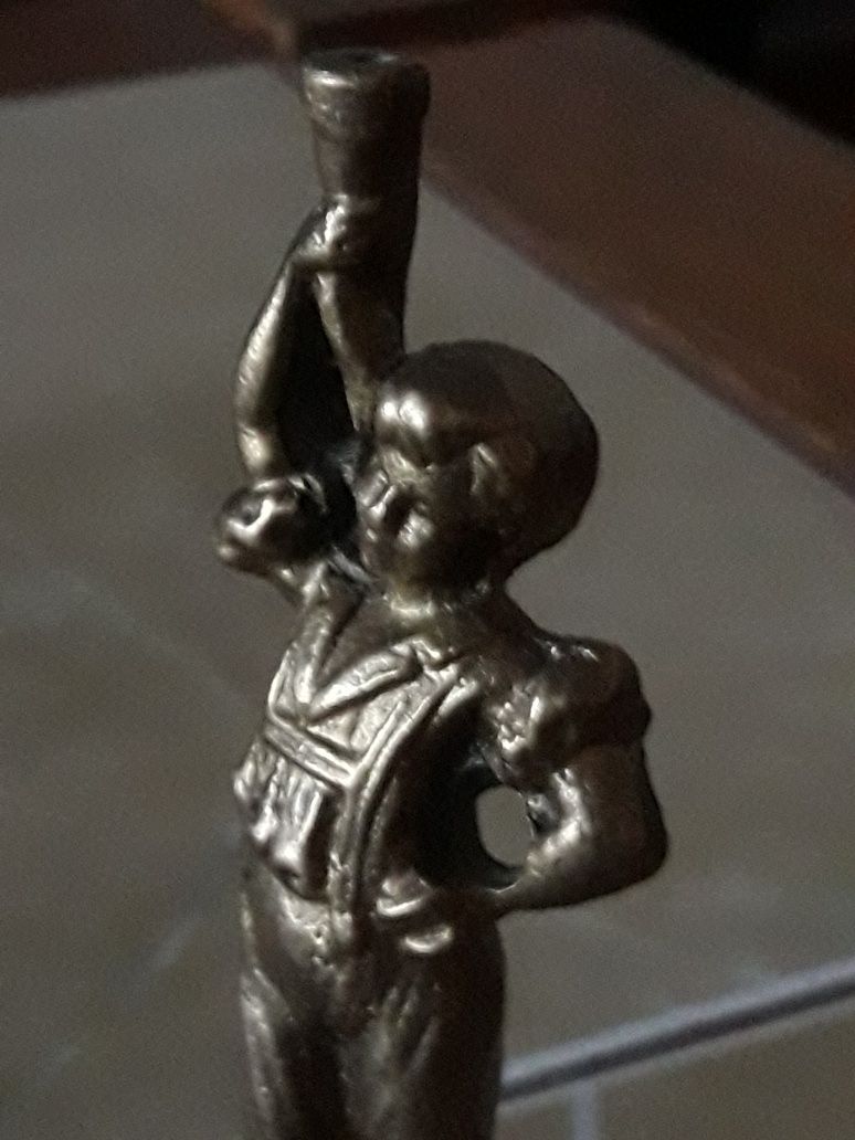 Figurka z brązu/ mosiądzu