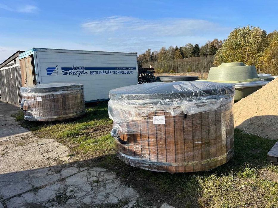 Banheiras de hidromassagem e saunas móveis