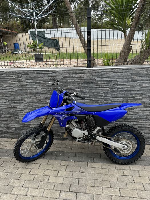 2 Yamaha yz85 como novas